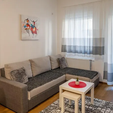 Mona Szálloda Újvidék